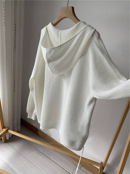 HOODED KNIT PULLOVER