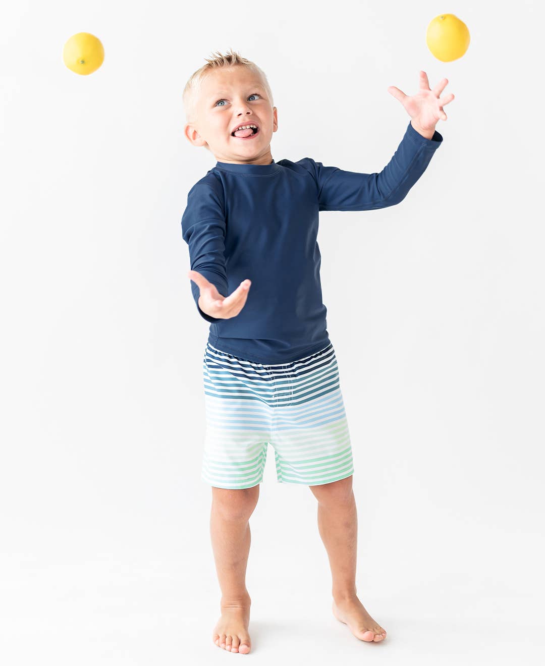 BOYS NAVY LONG SLEEVE RASH GUARD