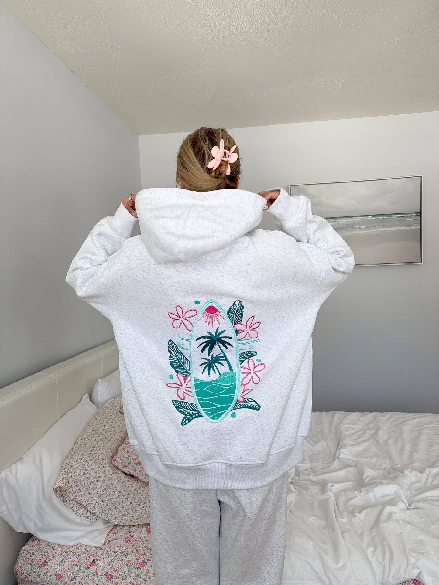 SURFING THE WAVES EMBROIDERED HOODIE