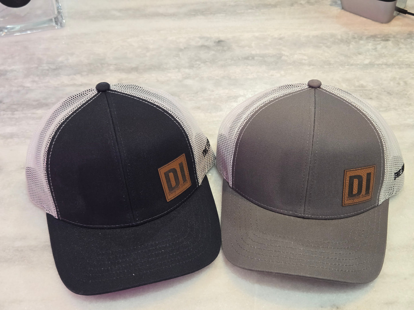 OFFSET LEATHER PATCH DI HAT