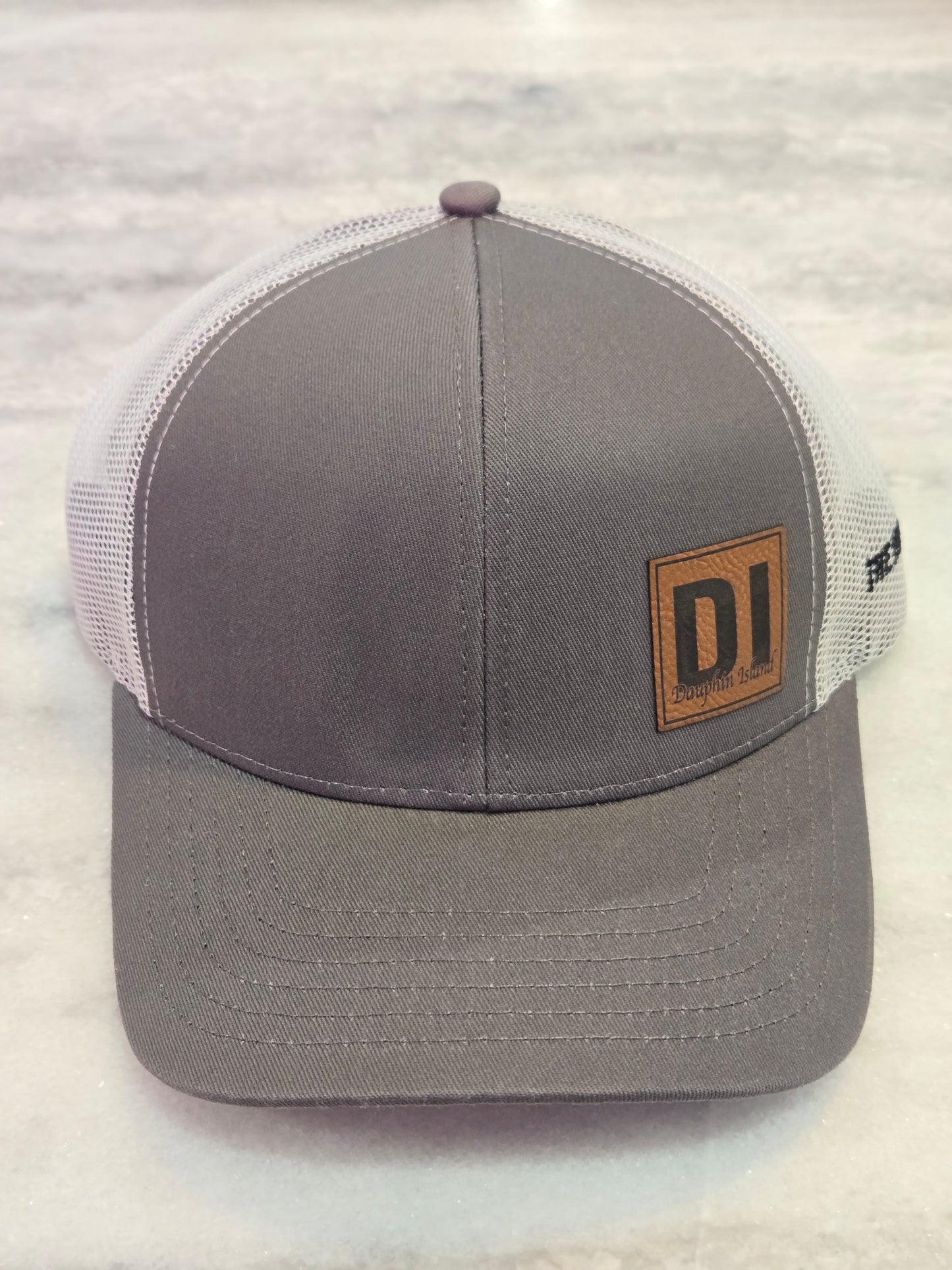 OFFSET LEATHER PATCH DI HAT