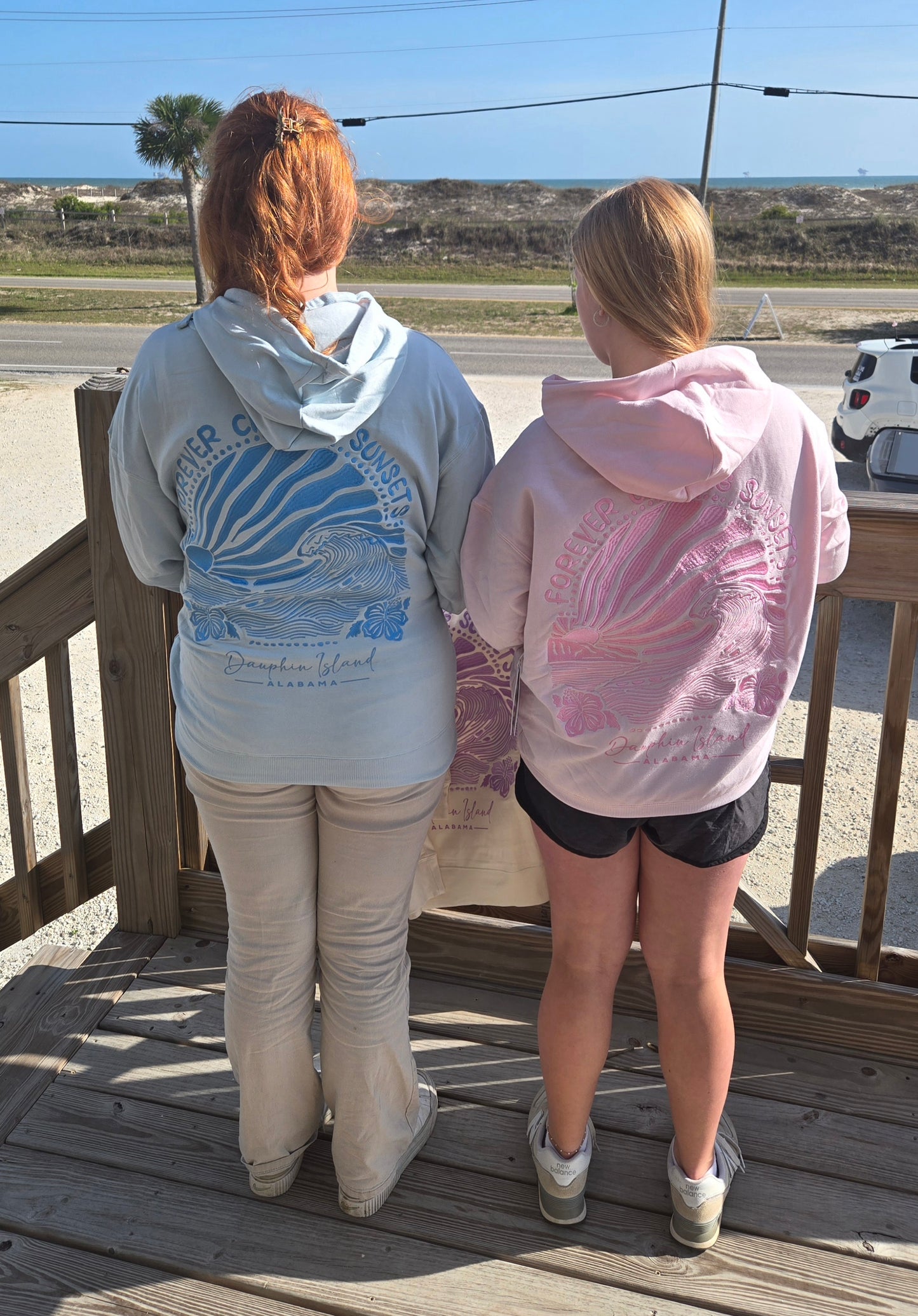 COASTAL EMBROIDERY HOODIE
