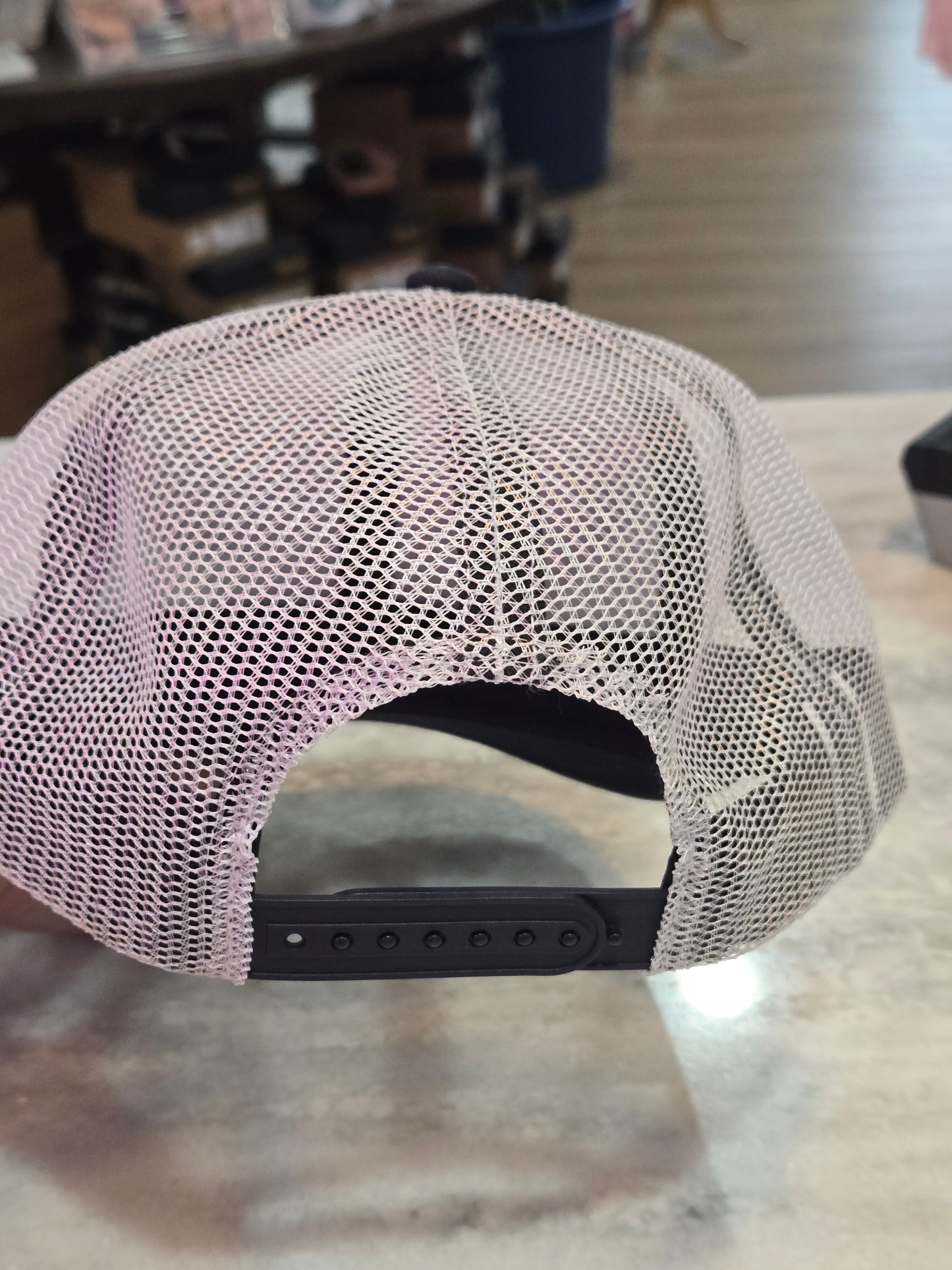 OFFSET LEATHER PATCH DI HAT